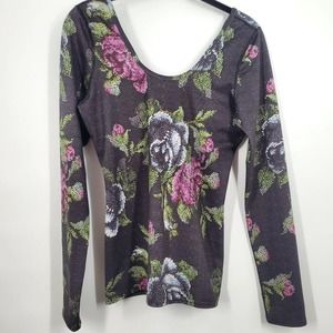 Lululemon women SZ M Garden Scoop Back Long Sleeve Garden Floral Shirt Black